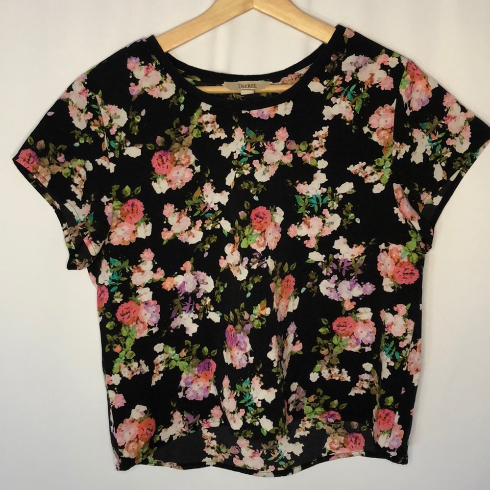 Floral top